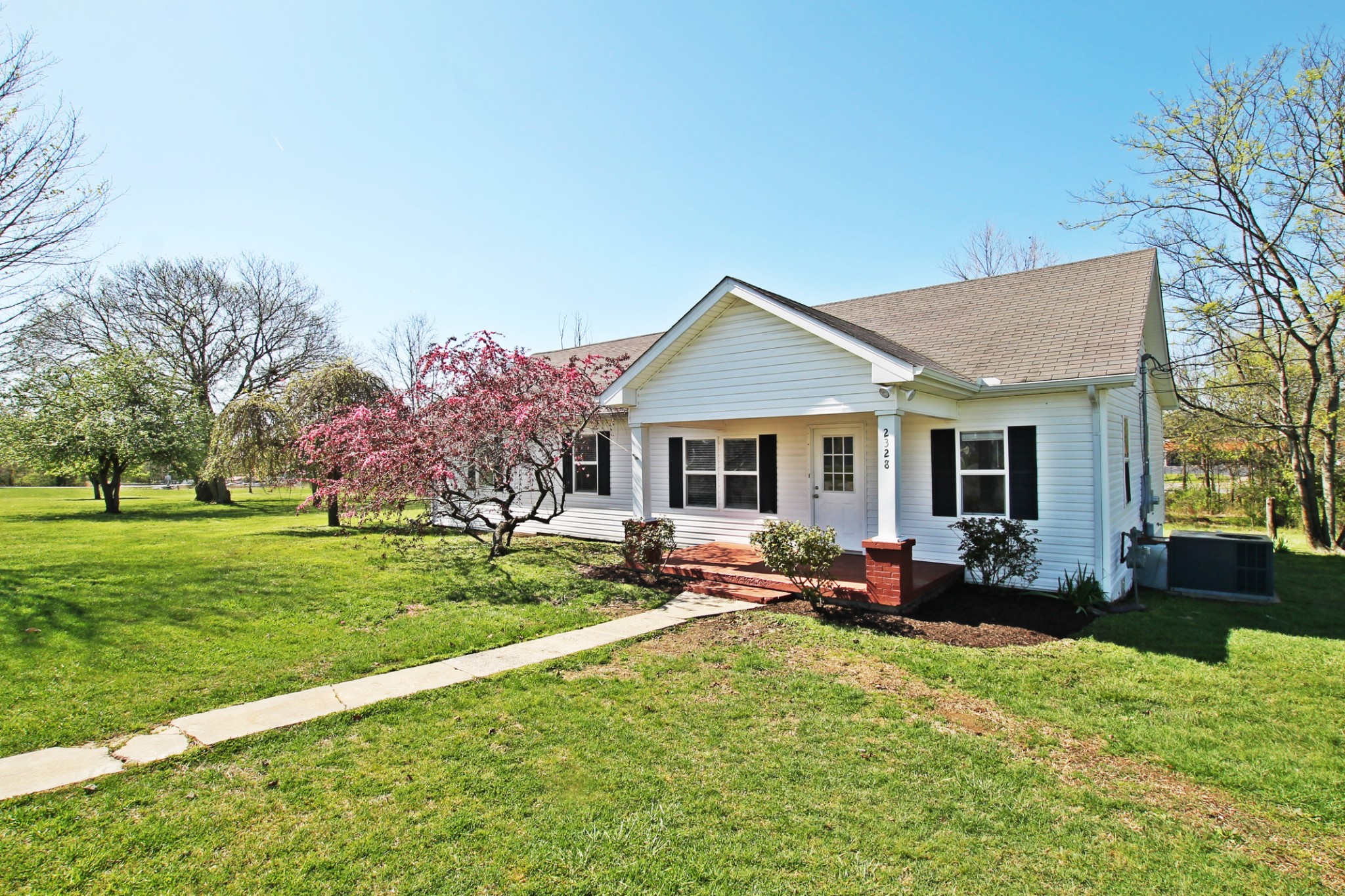 2328 Old Greenbrier Pike Greenbrier TN 37073