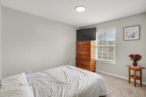 550 Gregory Road Westmoreland TN 37186