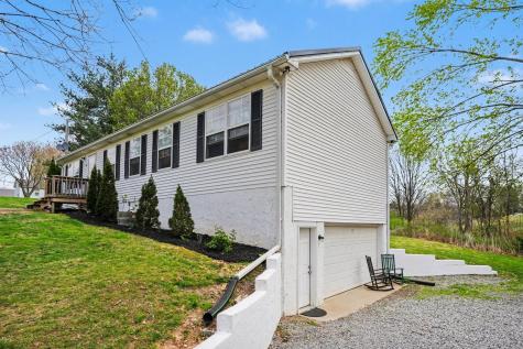 550 Gregory Road Westmoreland TN 37186