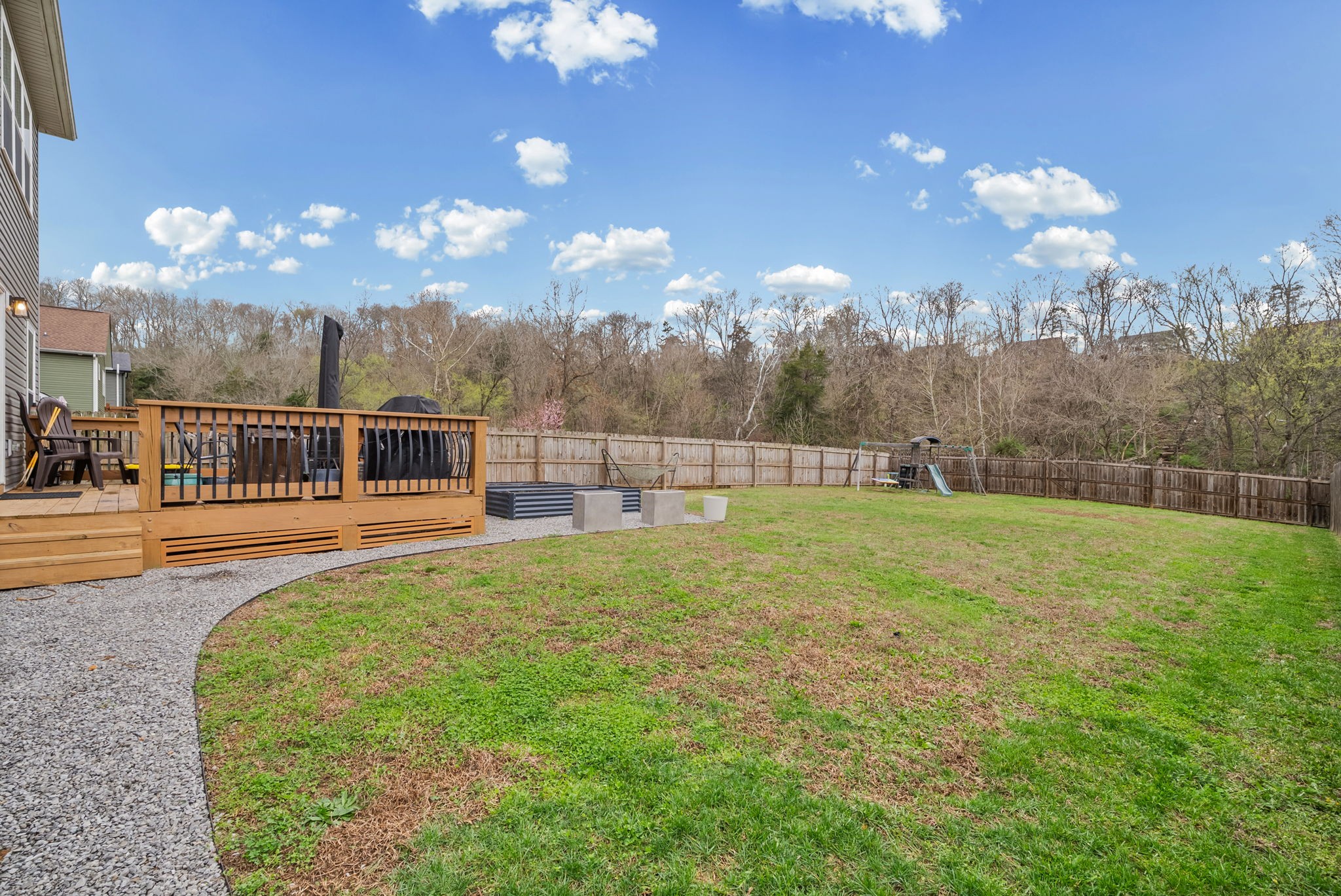 1677 Rains Road Clarksville TN 37042