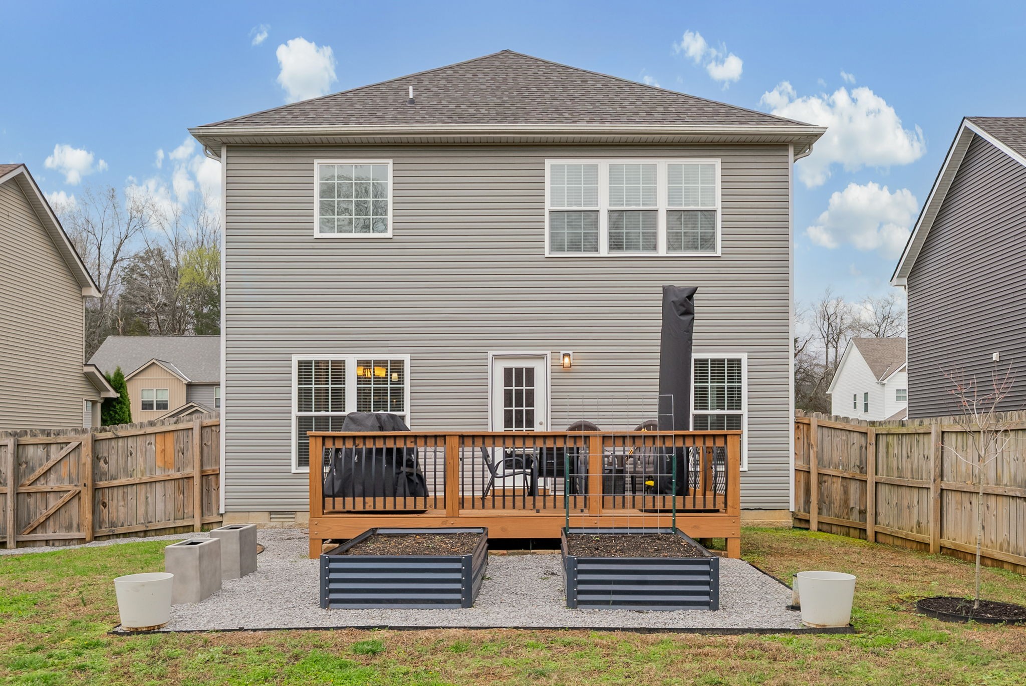 1677 Rains Road Clarksville TN 37042