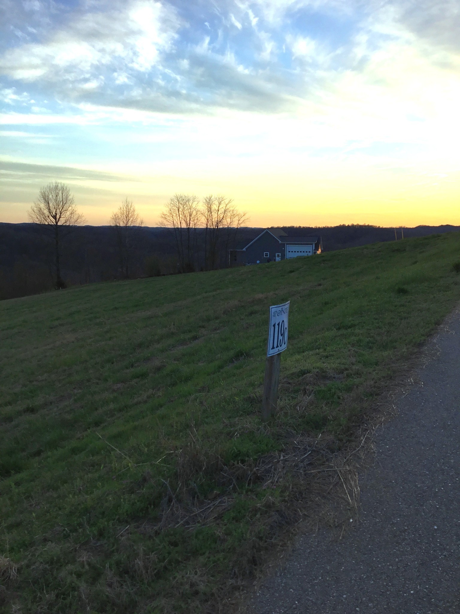 119 Sunfish Lane Hilham TN 38568