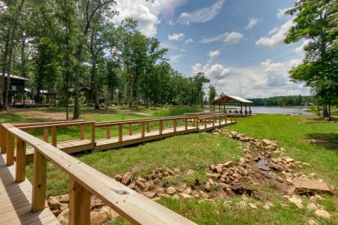 110 Acorn Cove Tracy City TN 37387