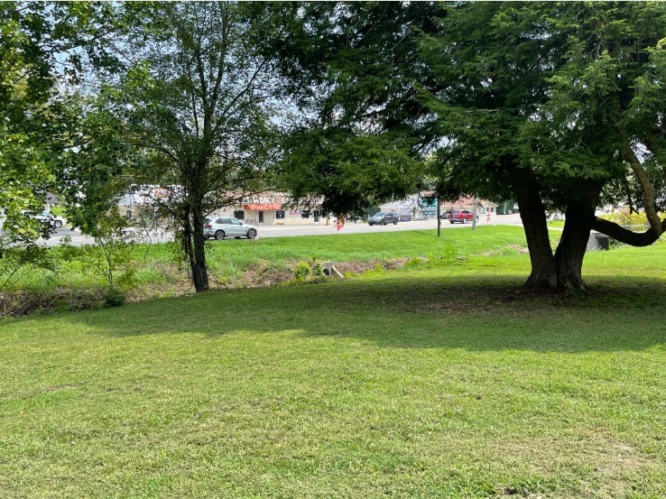 481 W Broad Street Smithville TN 37166