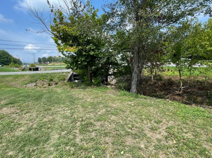 481 W Broad Street Smithville TN 37166