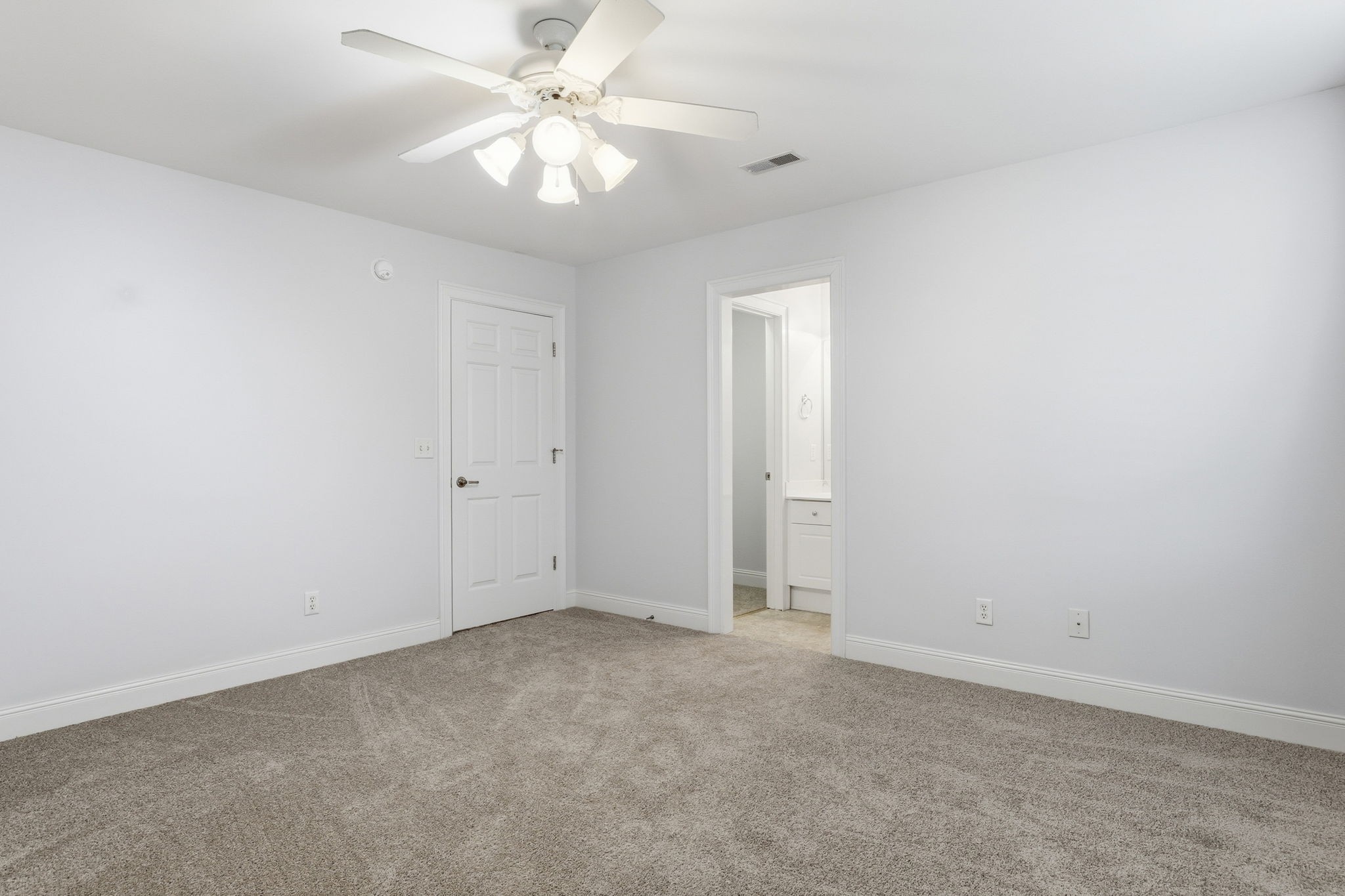 2292 Alexander Boulevard Murfreesboro TN 37130