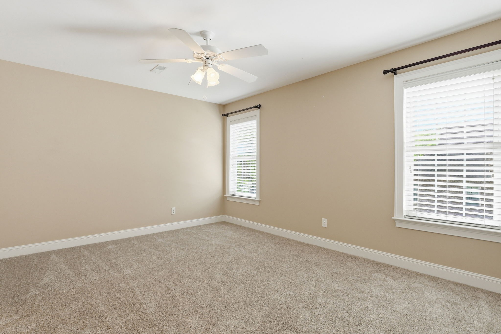 2292 Alexander Boulevard Murfreesboro TN 37130