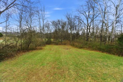 230 Woodruff Road Adams TN 37010