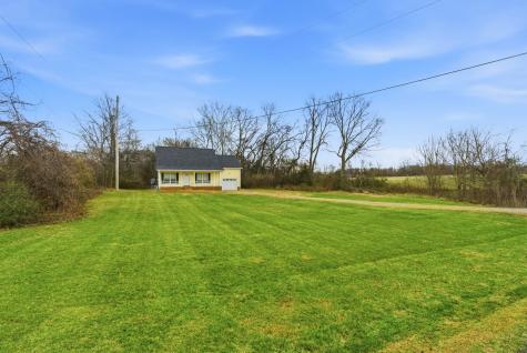230 Woodruff Road Adams TN 37010