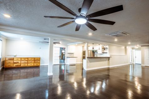 20805 Seminary Street Hollow Rock TN 38342