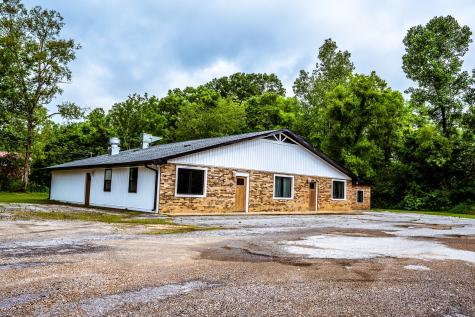 20805 Seminary Street Hollow Rock TN 38342
