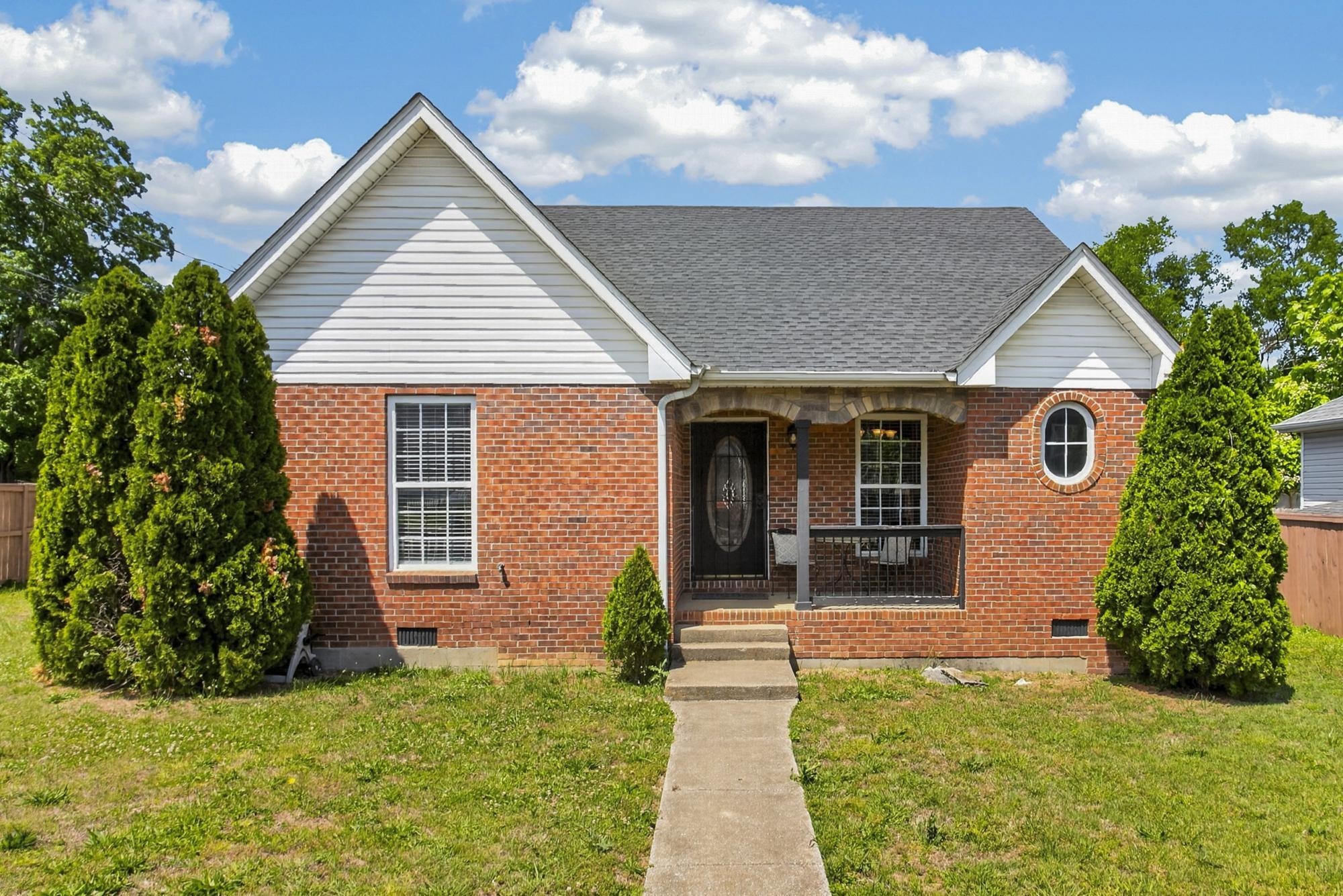 801 N Dupont Ave, N Madison TN 37115