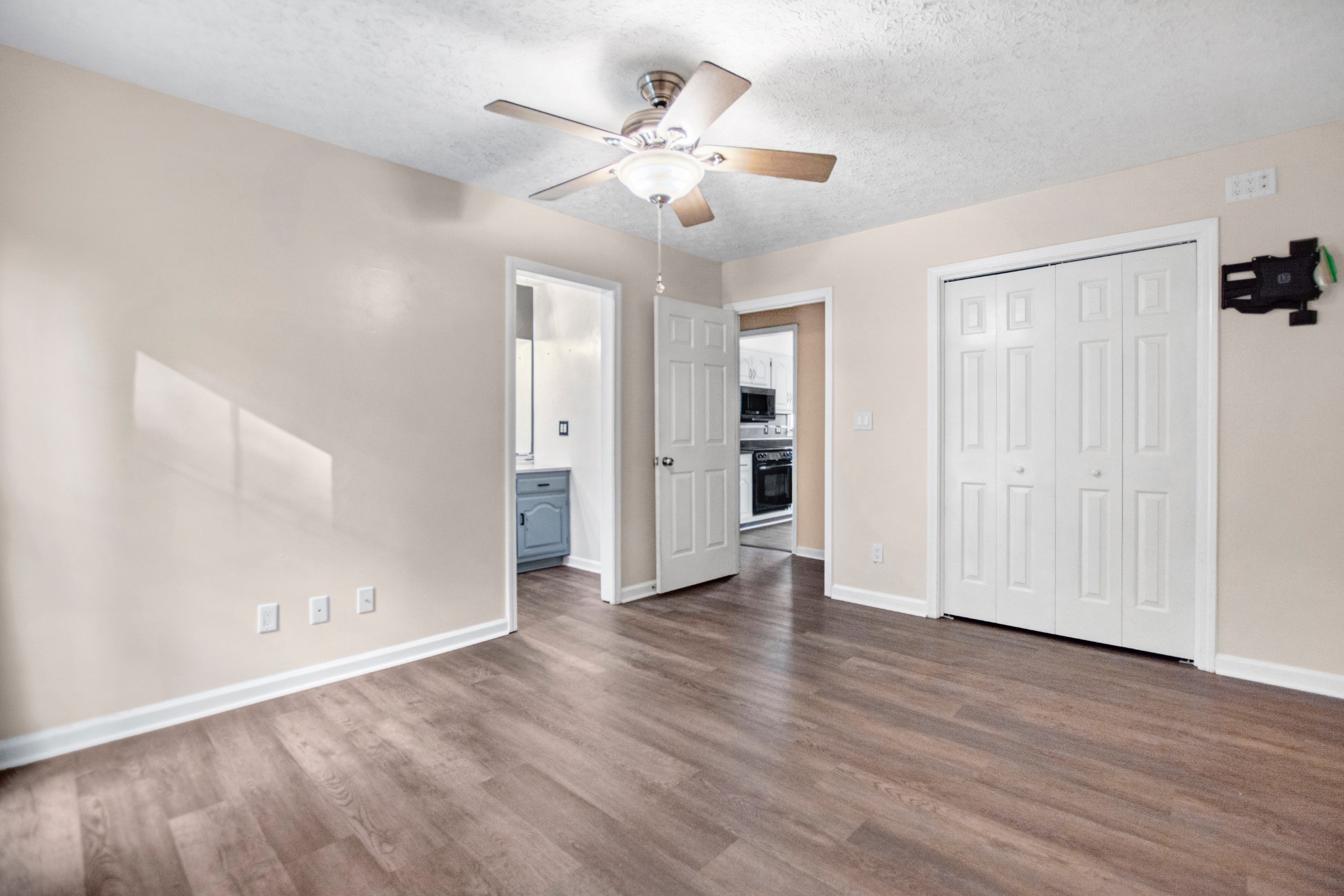 128 S Richview Road Clarksville TN 37043