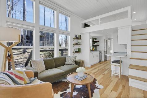 216 Waters Edge Way Tracy City TN 37387