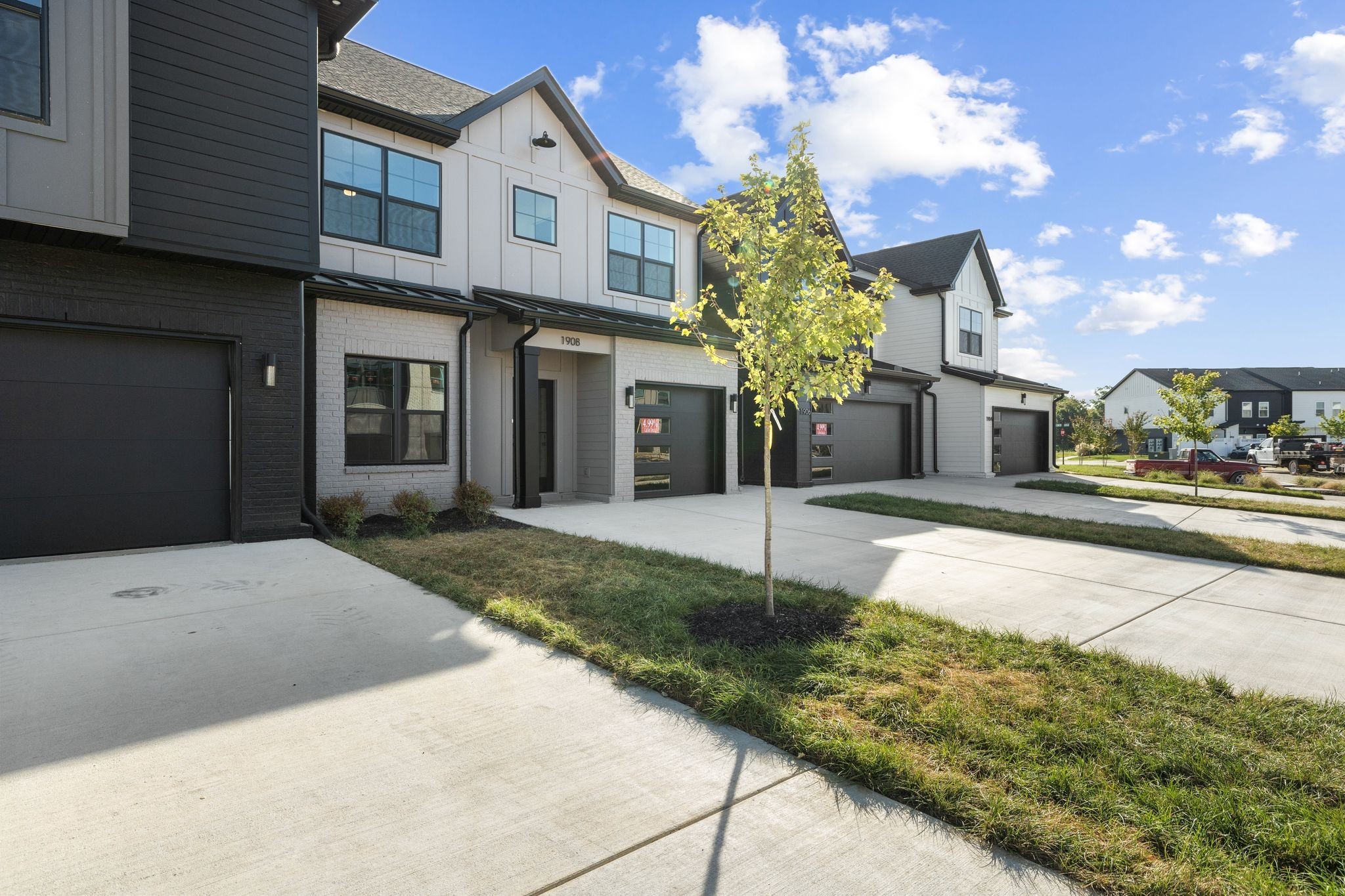 1915 Gracie Bug Loop Murfreesboro TN 37128
