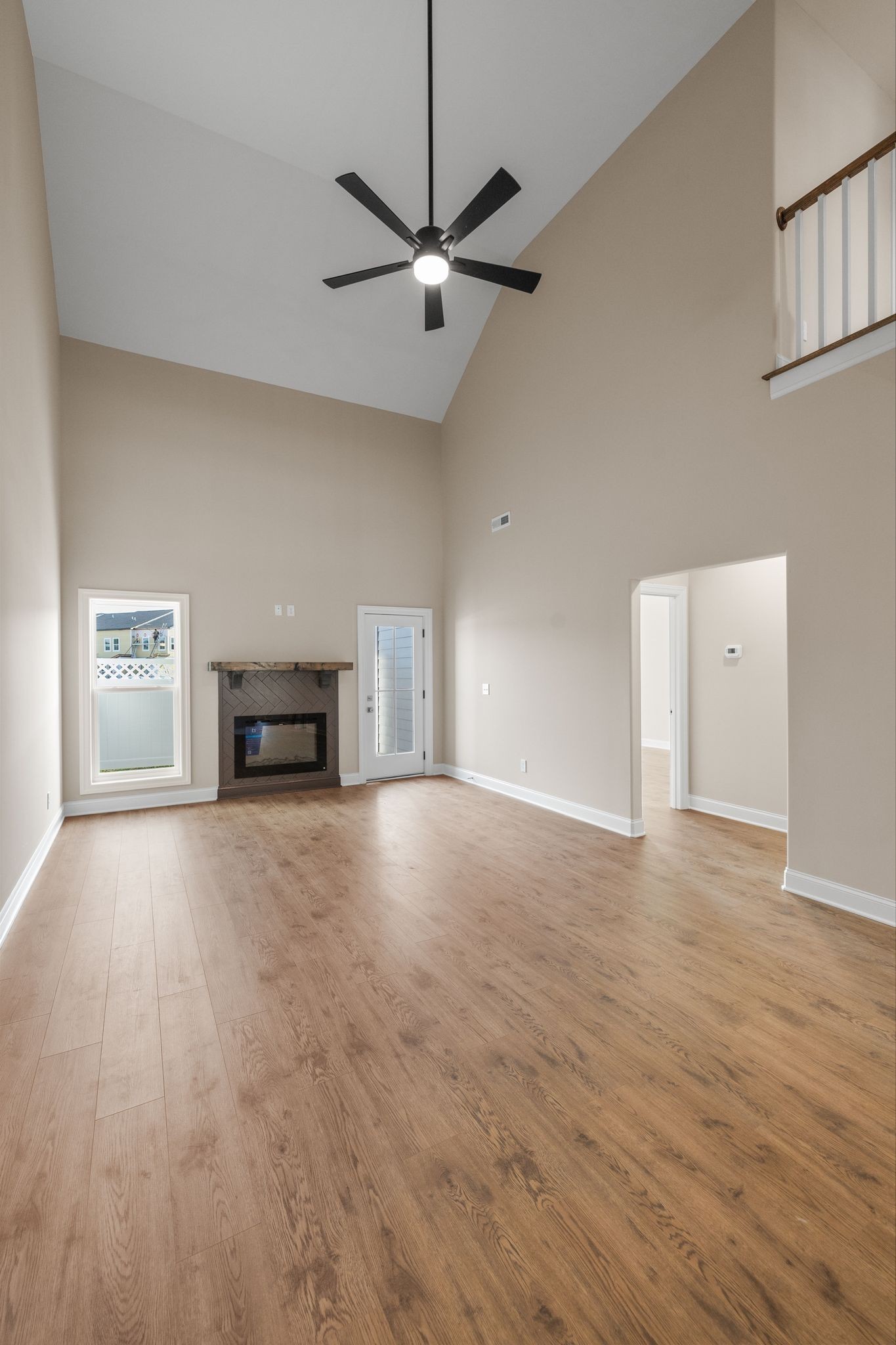 1915 Gracie Bug Loop Murfreesboro TN 37128