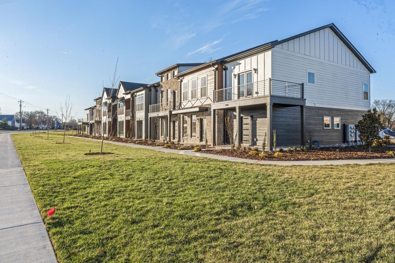 2138 Gracie Bug Loop Murfreesboro TN 37128