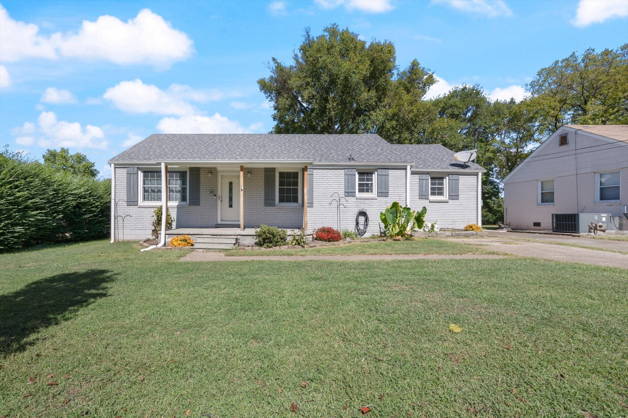 2304 Aubrey Drive Nashville TN 37214