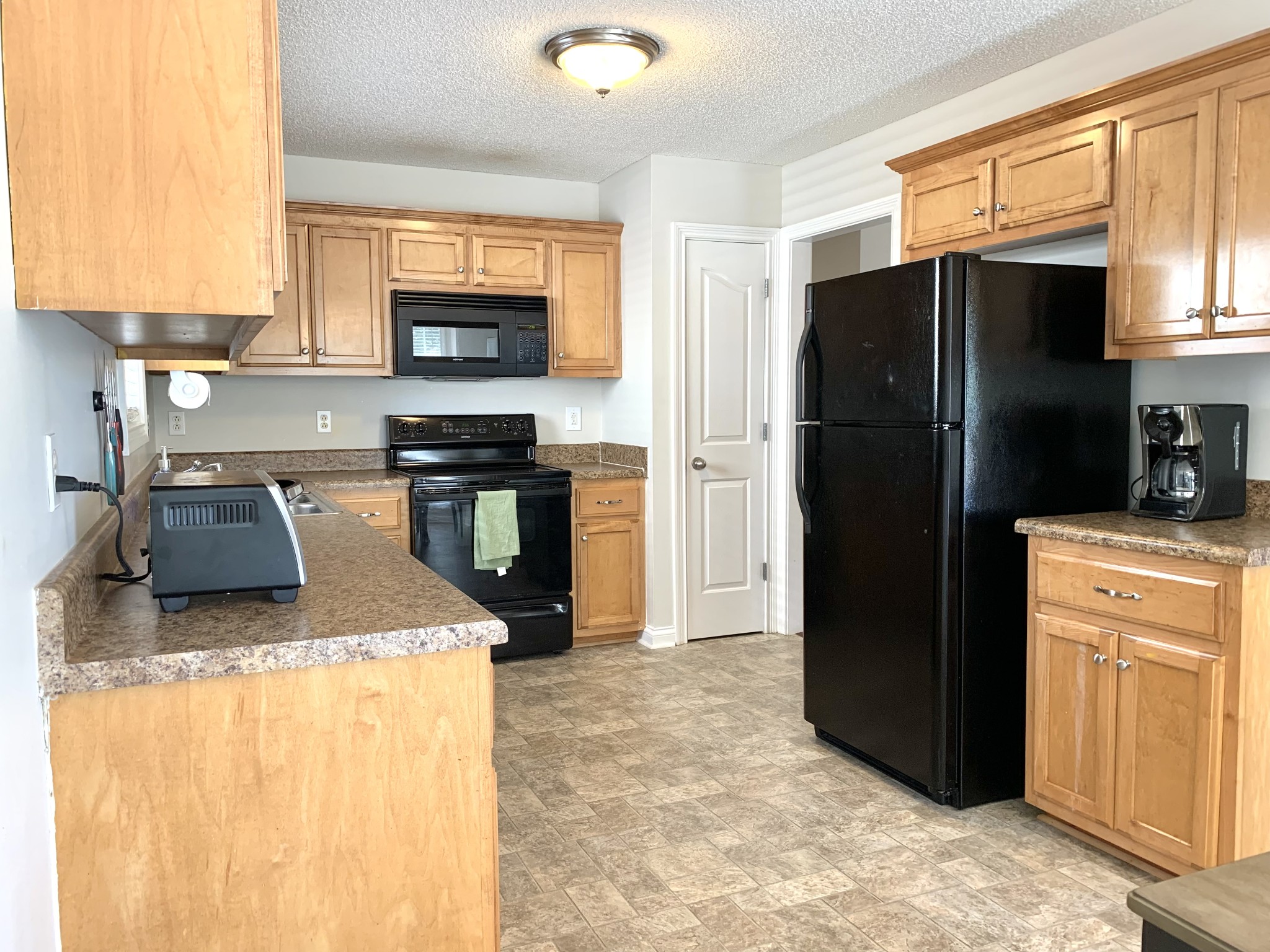 3668 Cindy Jo Dr, S Clarksville TN 37040