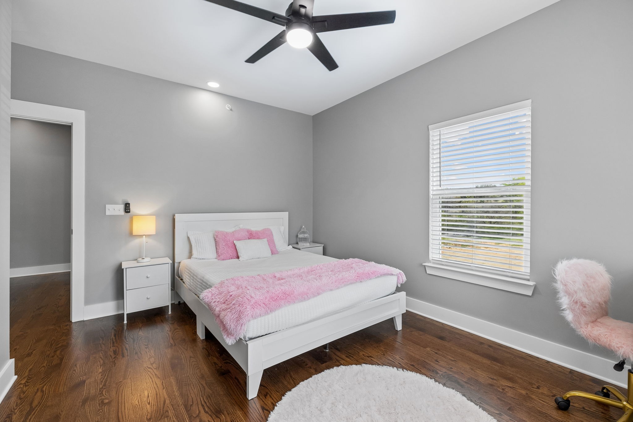 1807 Tn12, S Ashland City TN 37015