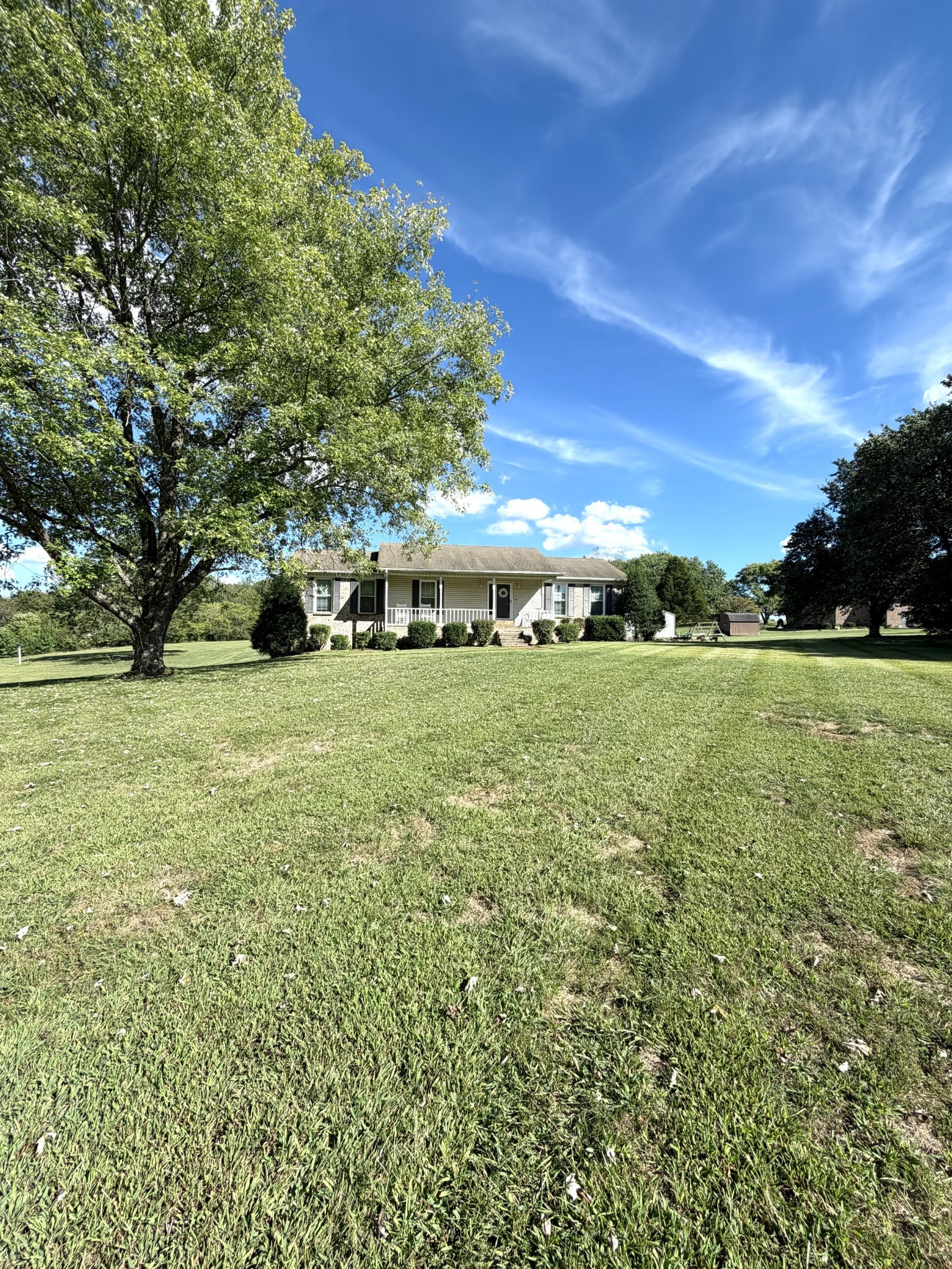 356 Lee Road Cottontown TN 37048
