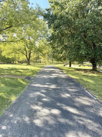 356 Lee Road Cottontown TN 37048