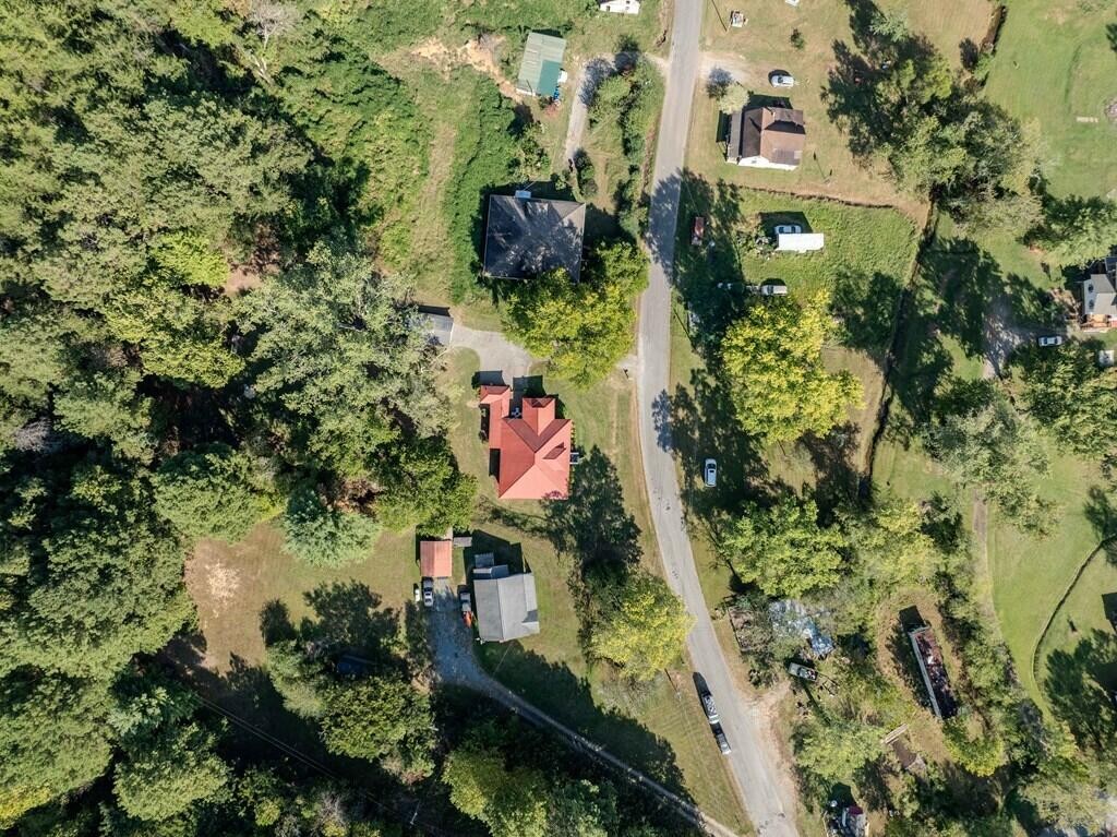 195 Isabella Avenue Copperhill TN 37317