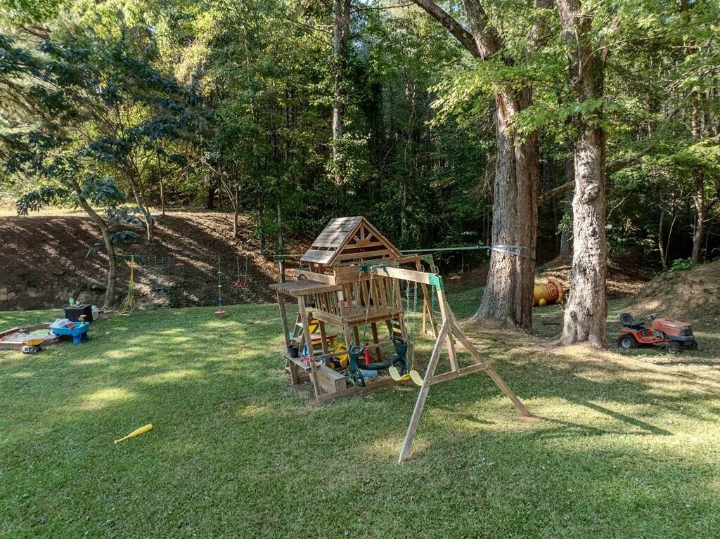 195 Isabella Avenue Copperhill TN 37317