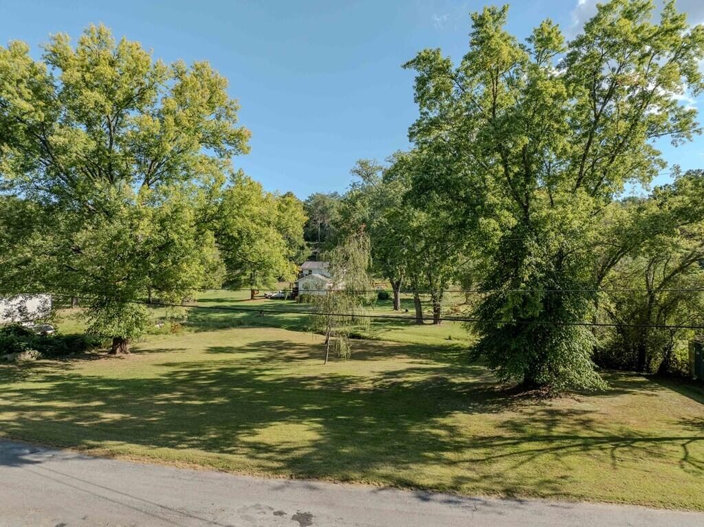 195 Isabella Avenue Copperhill TN 37317