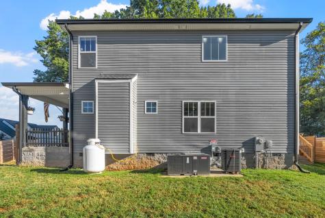 165 Cross Lane Clarksville TN 37040