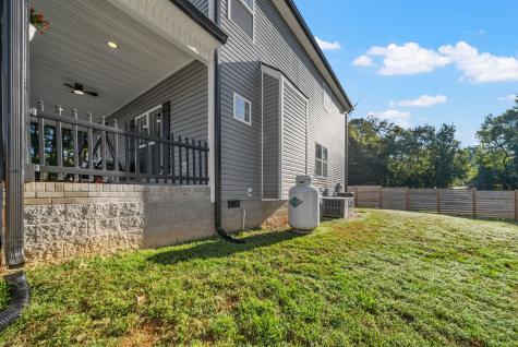 165 Cross Lane Clarksville TN 37040
