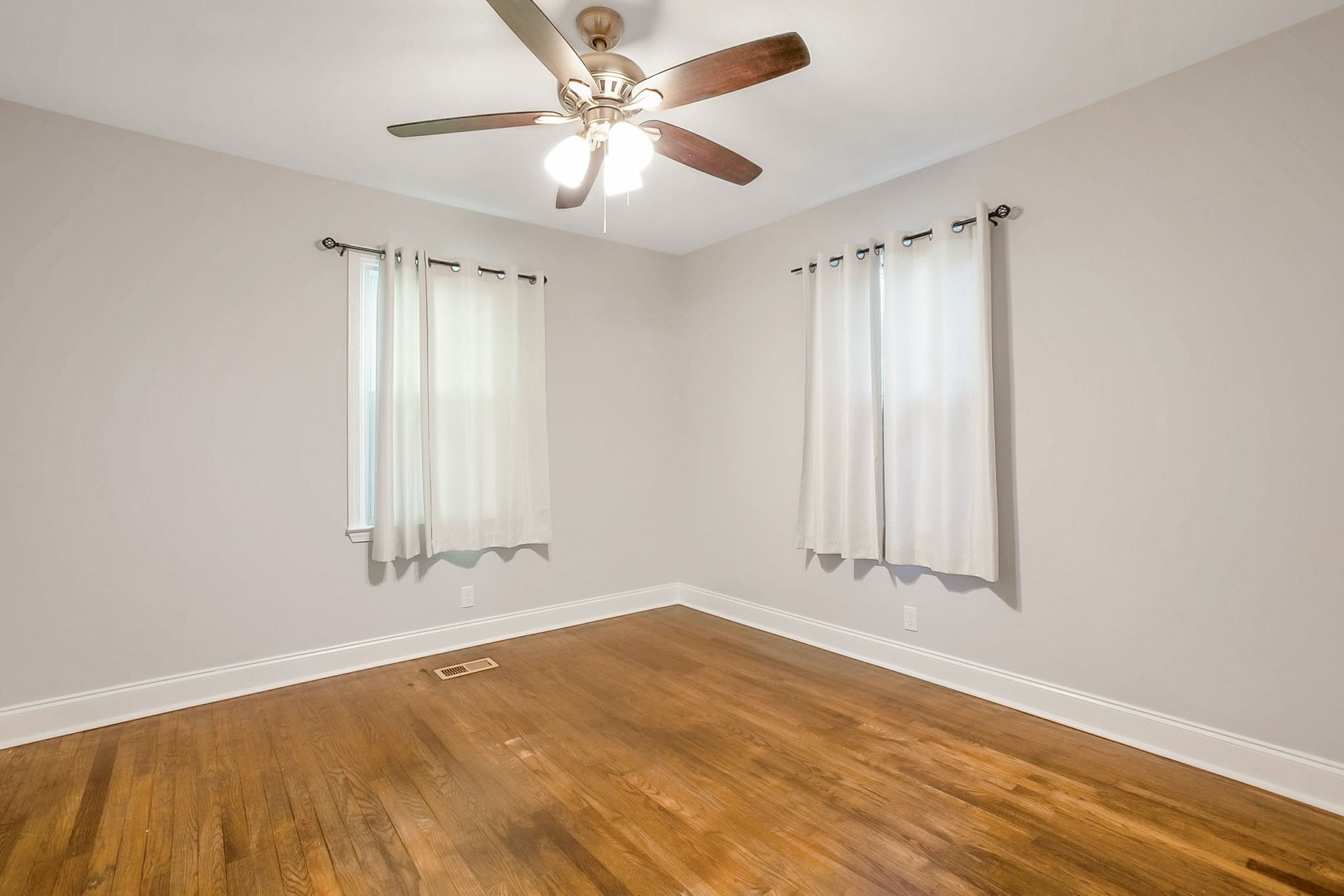 918 Velma Lane Murfreesboro TN 37129