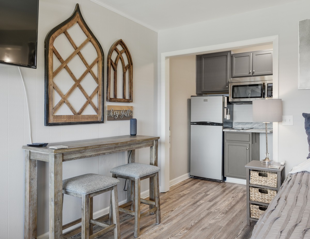 803 Hillview Heights Nashville TN 37204