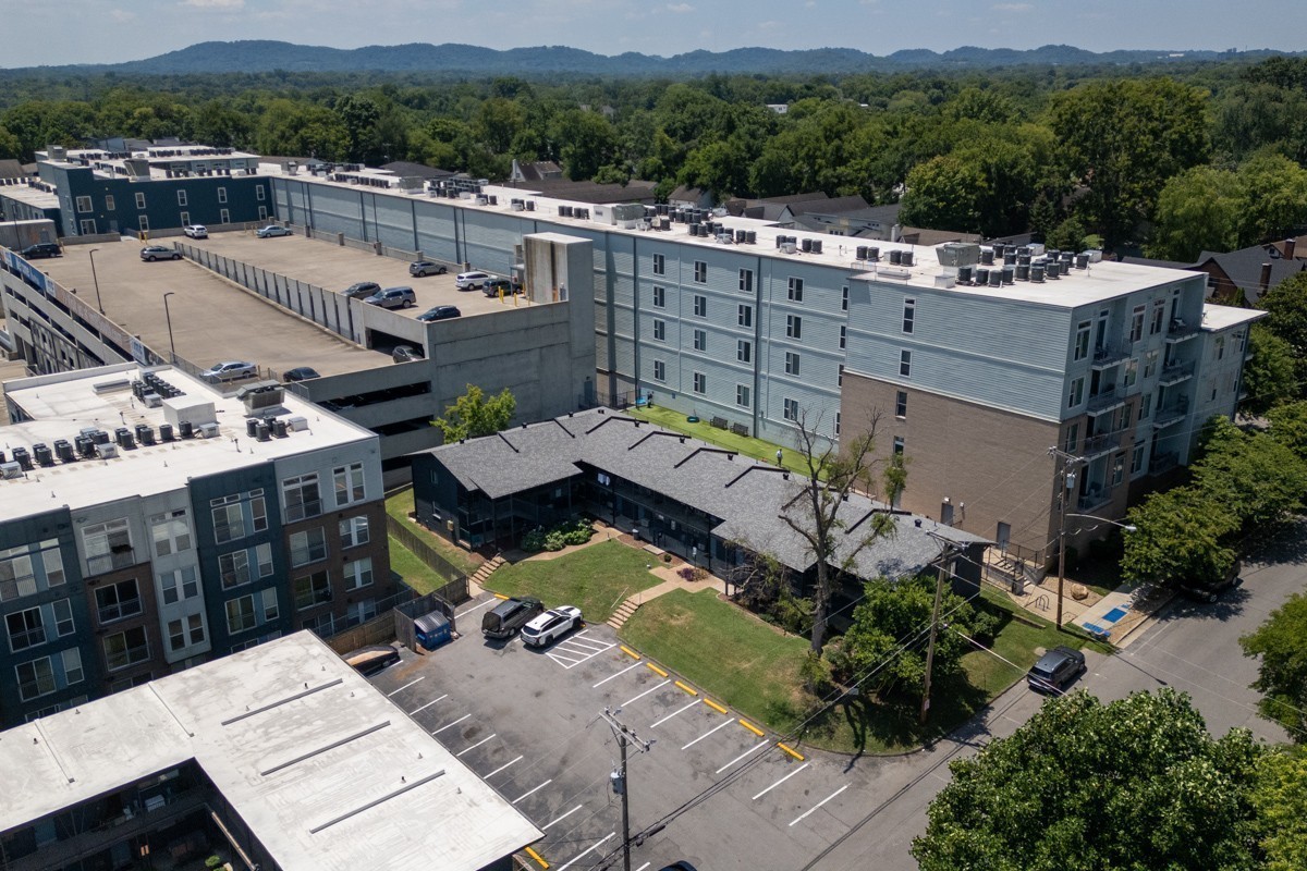 803 Hillview Heights Nashville TN 37204