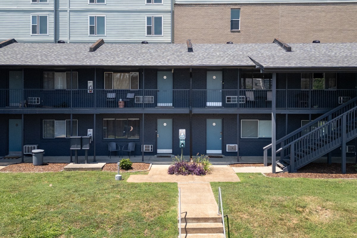803 Hillview Heights Nashville TN 37204