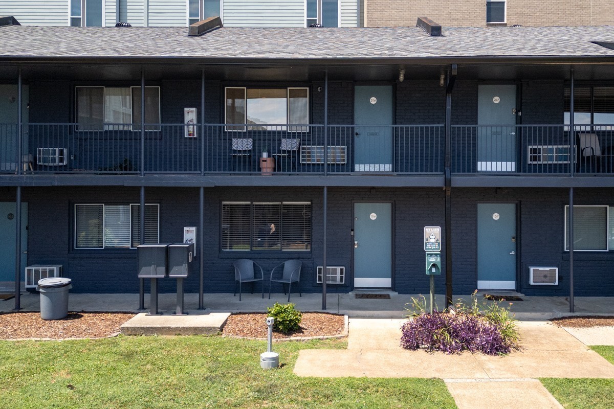 803 Hillview Heights Nashville TN 37204
