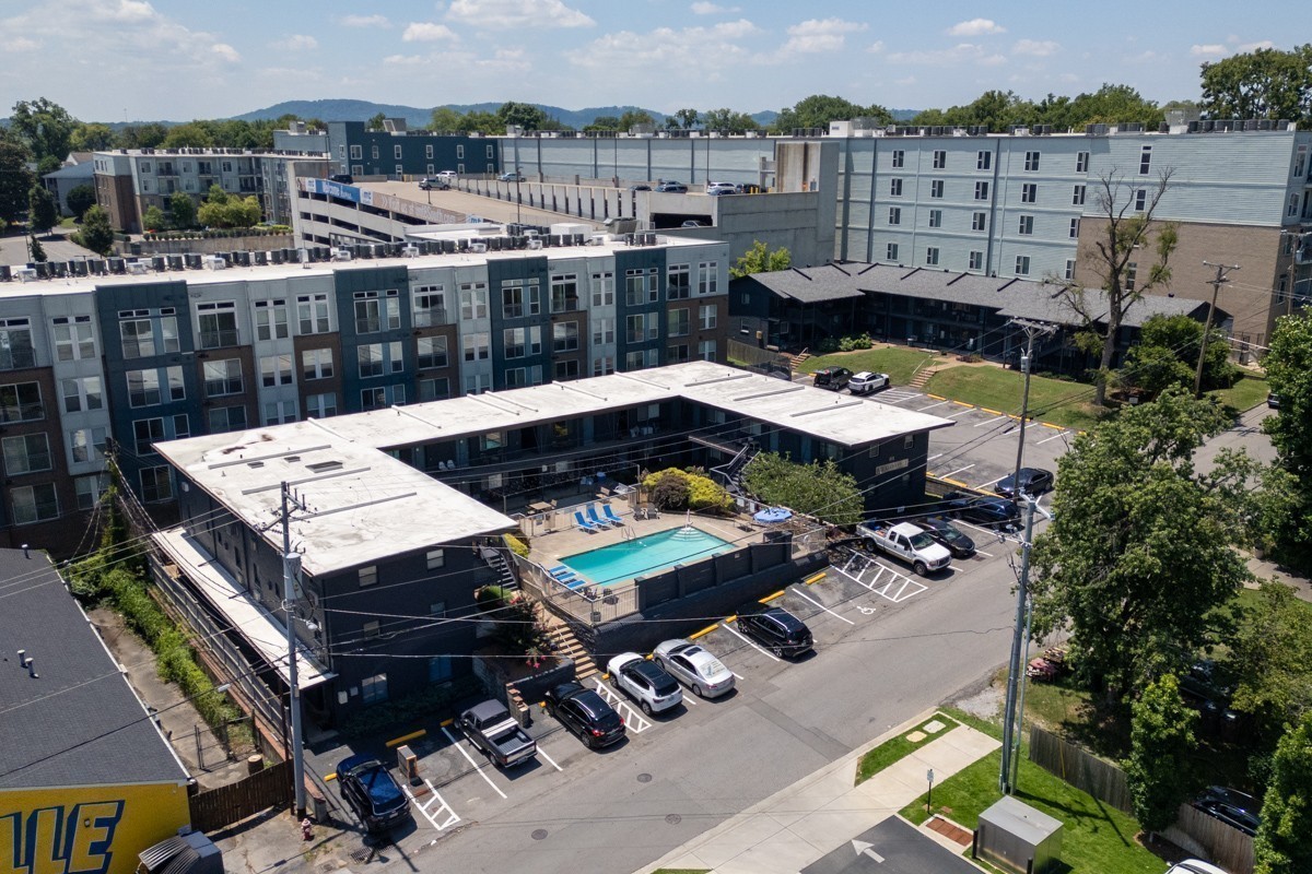 803 Hillview Heights Nashville TN 37204
