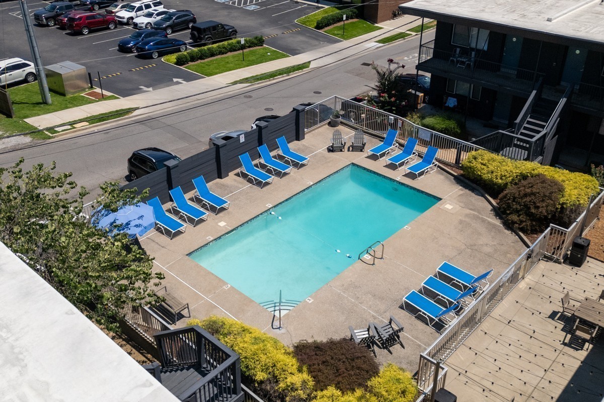 803 Hillview Heights Nashville TN 37204