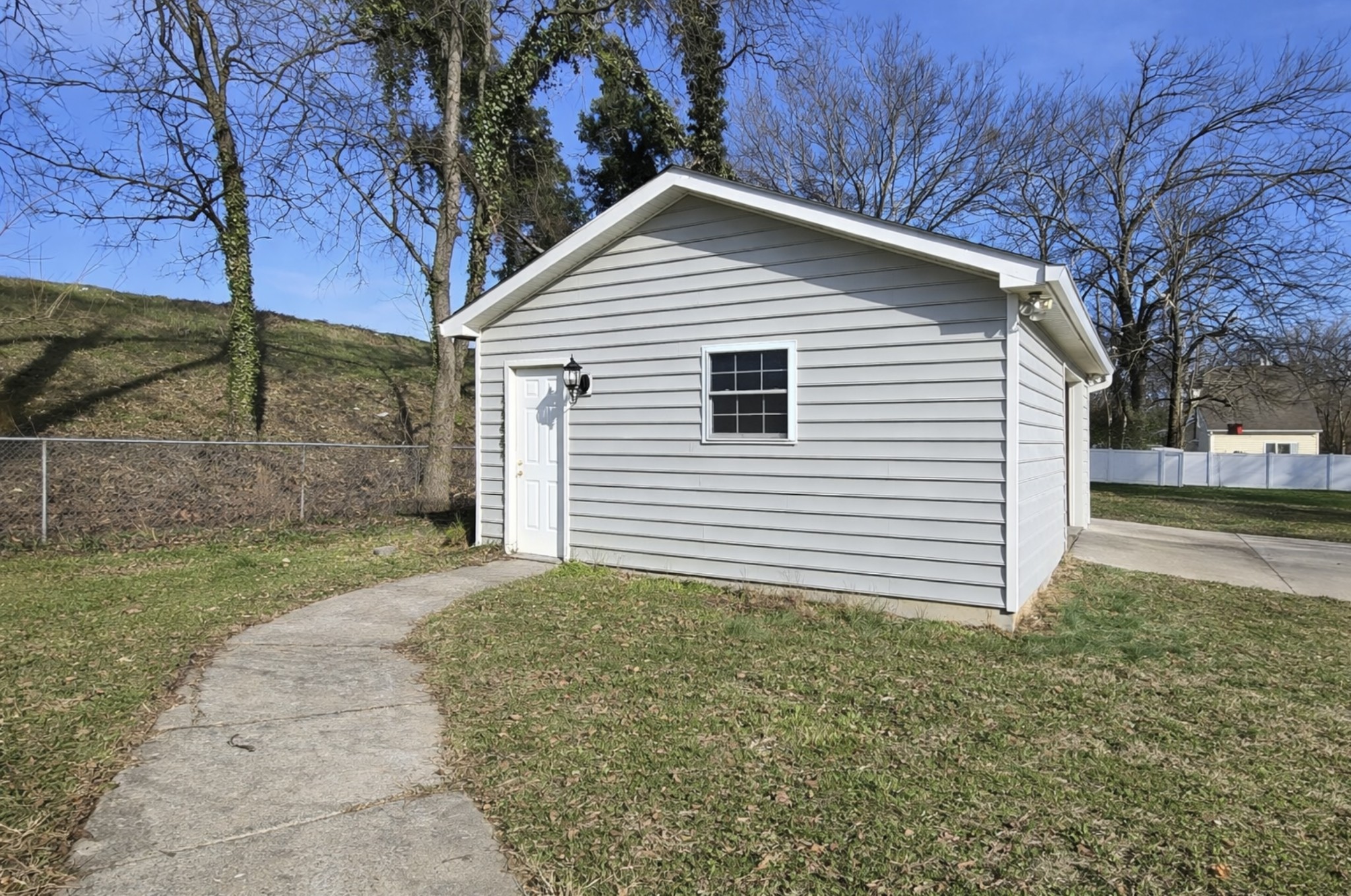 1609 West Road Goodlettsville TN 37072
