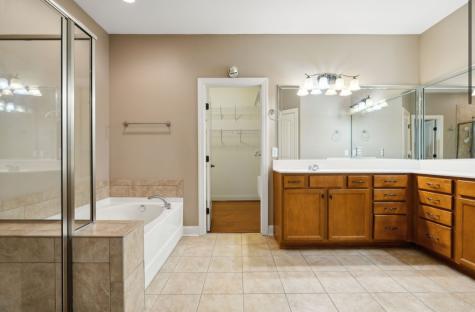 129 Village Circle Lebanon TN 37087
