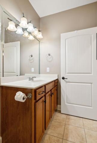 129 Village Circle Lebanon TN 37087