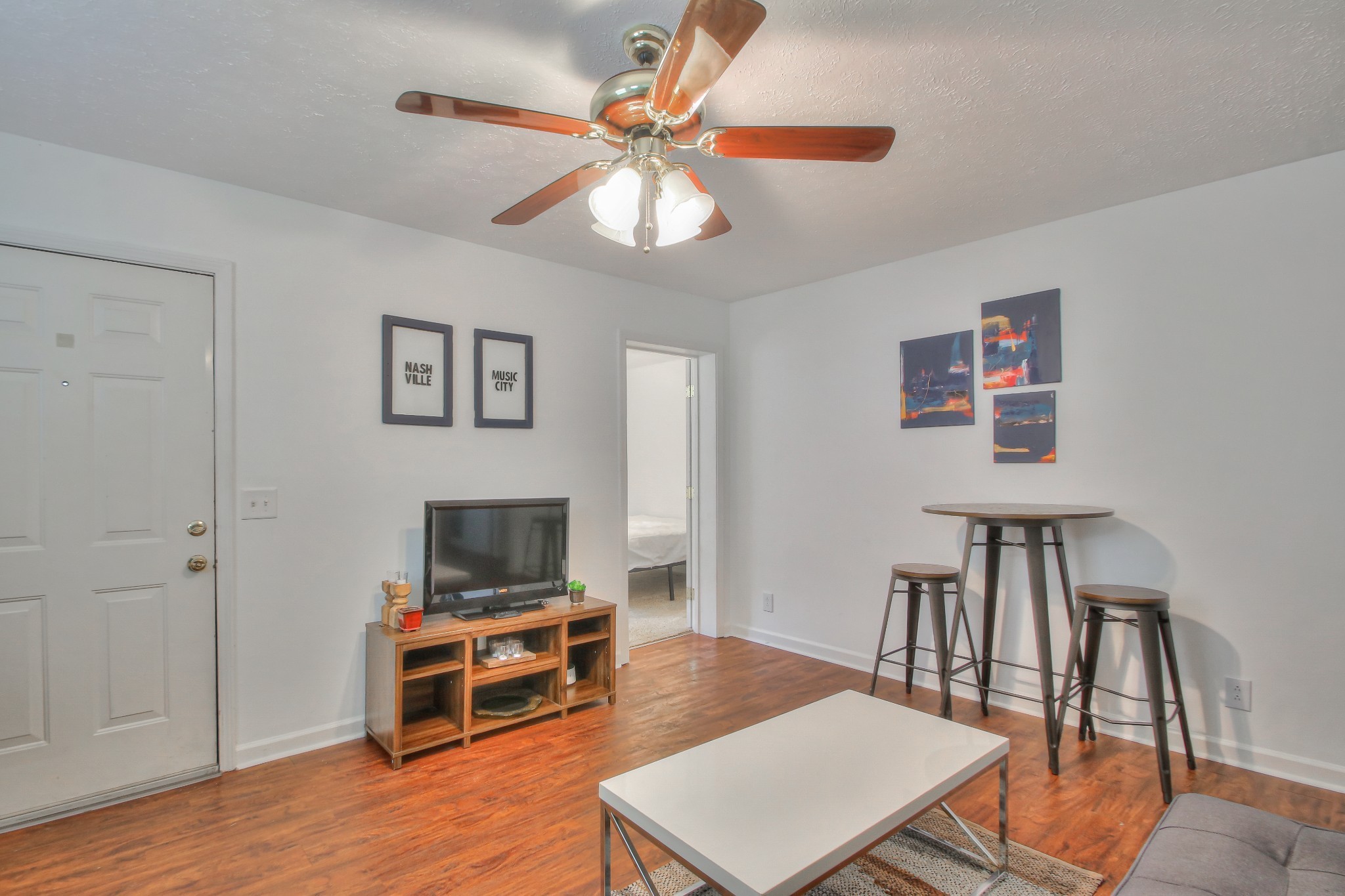 1714B Villa Place Nashville TN 37212