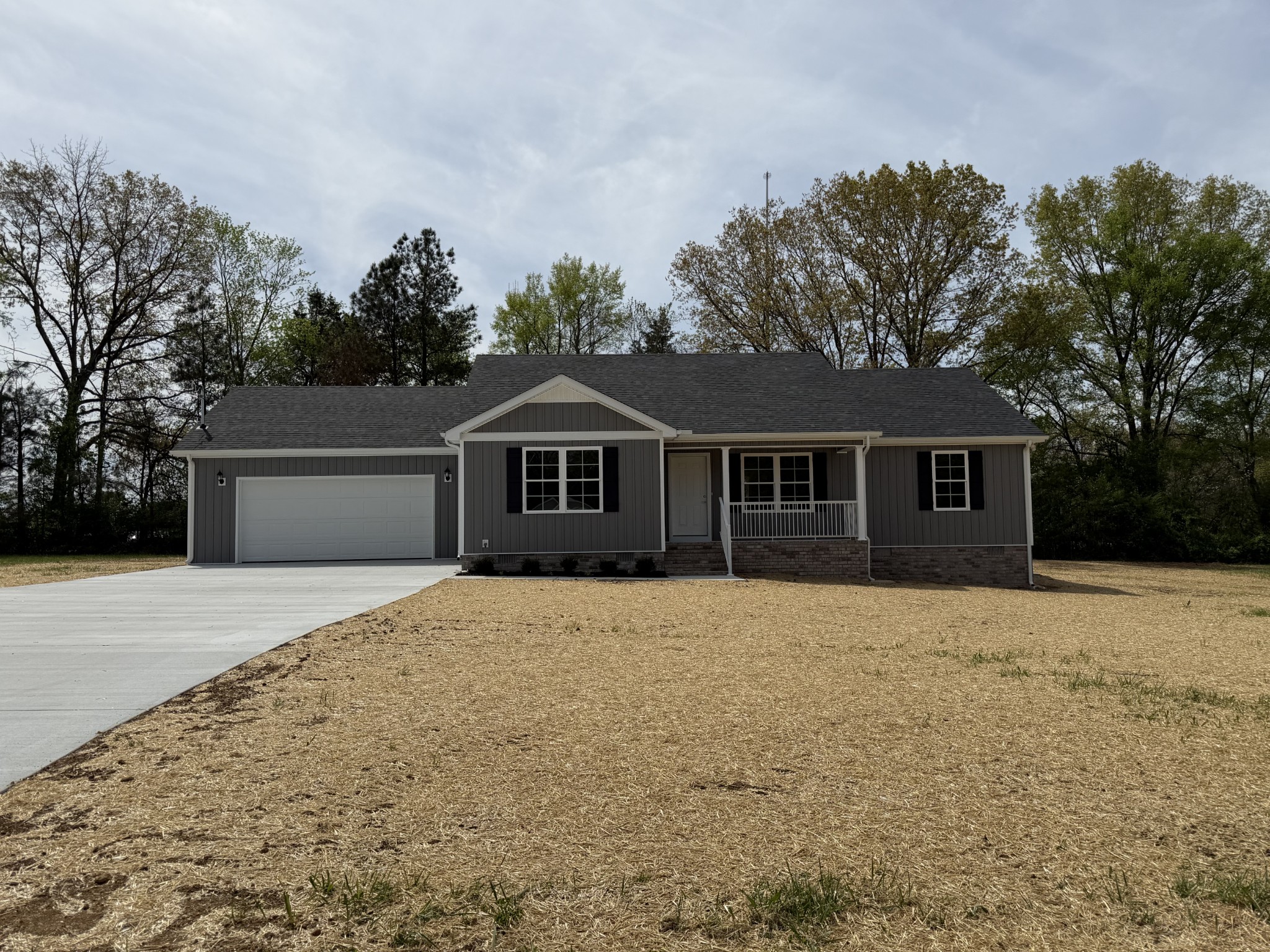 53 Sunset Falls Road Tullahoma TN 37388
