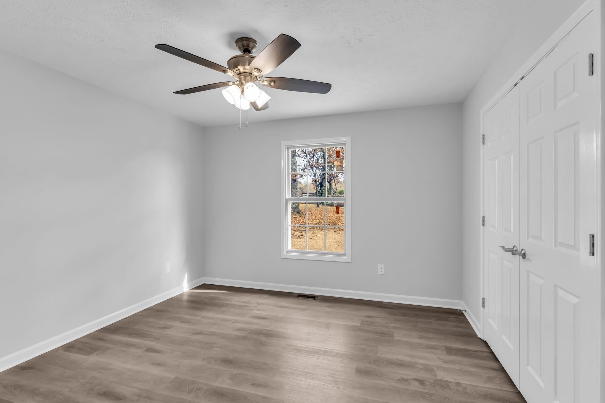 53 Sunset Falls Road Tullahoma TN 37388