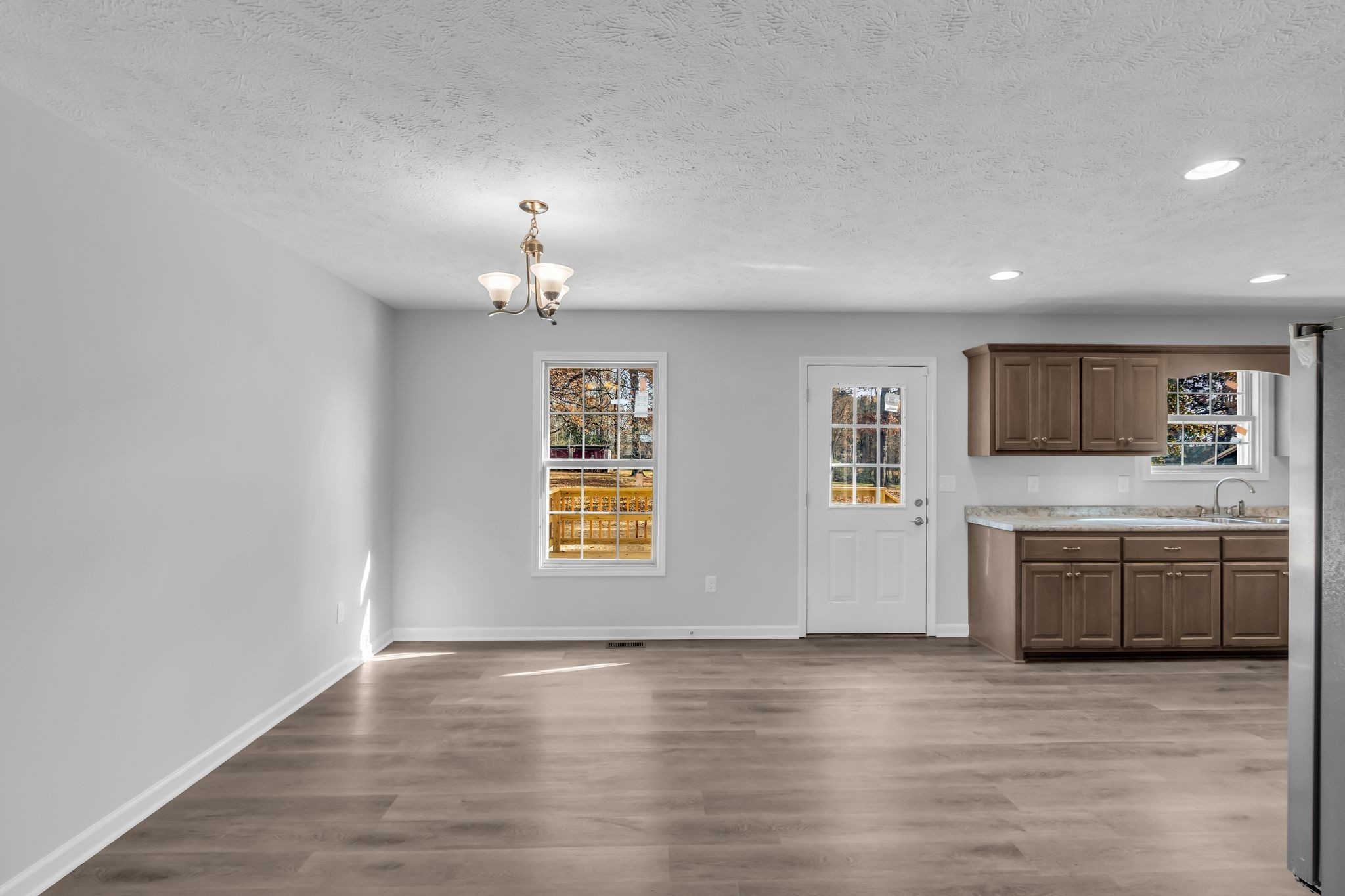 53 Sunset Falls Road Tullahoma TN 37388