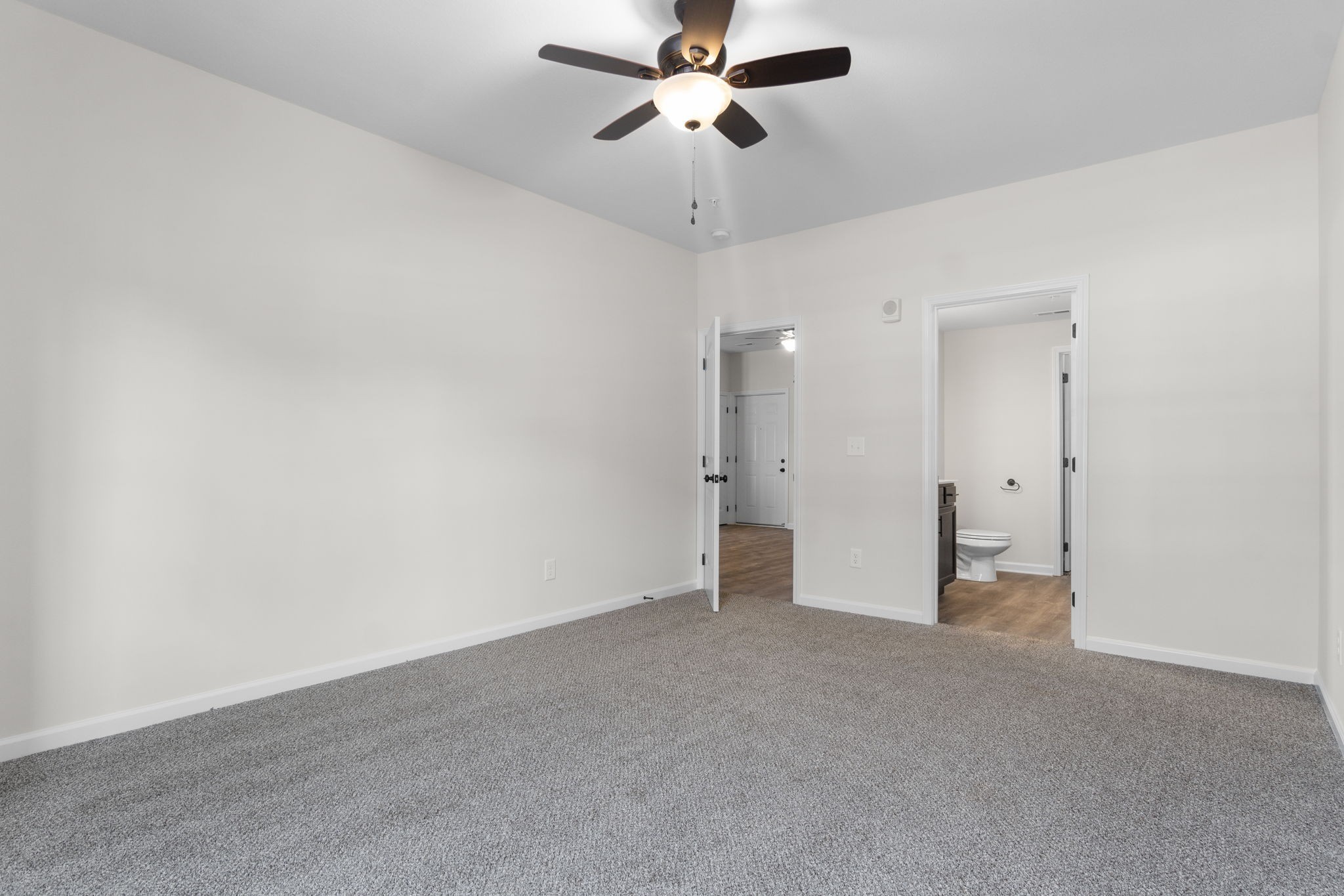 229 E Johnson Circle Clarksville TN 37040
