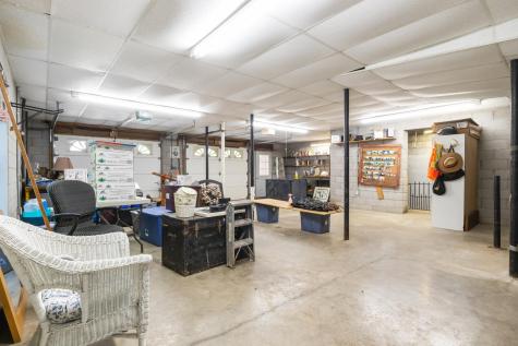 1922 Highway 49, E Charlotte TN 37036