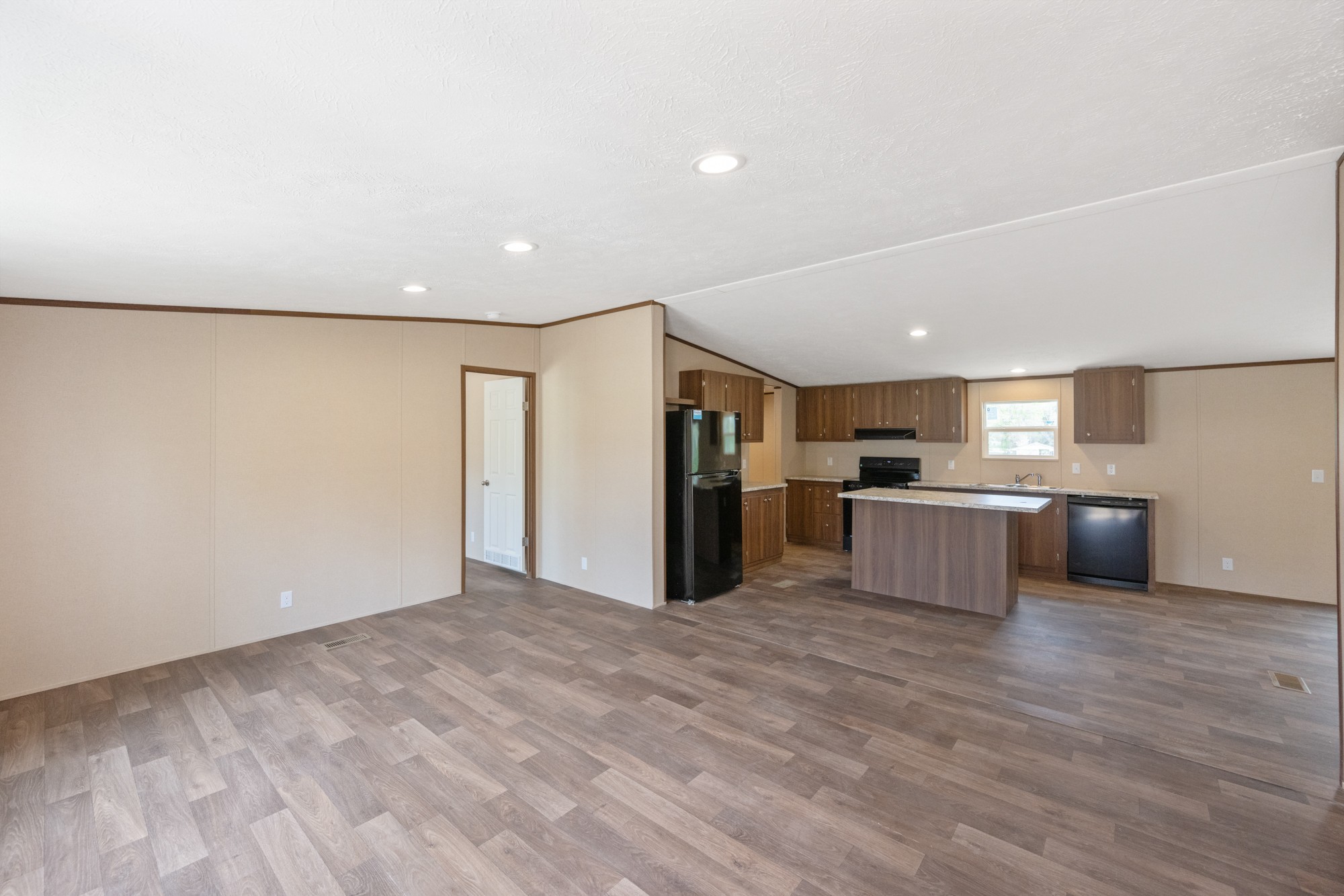 177 Georgia Ave, S Parsons TN 38363