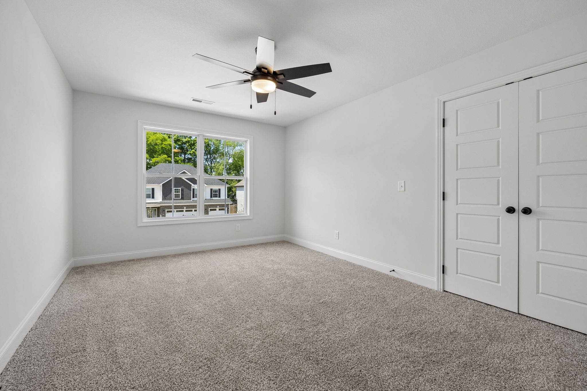 603 Summerfield Clarksville TN 37040