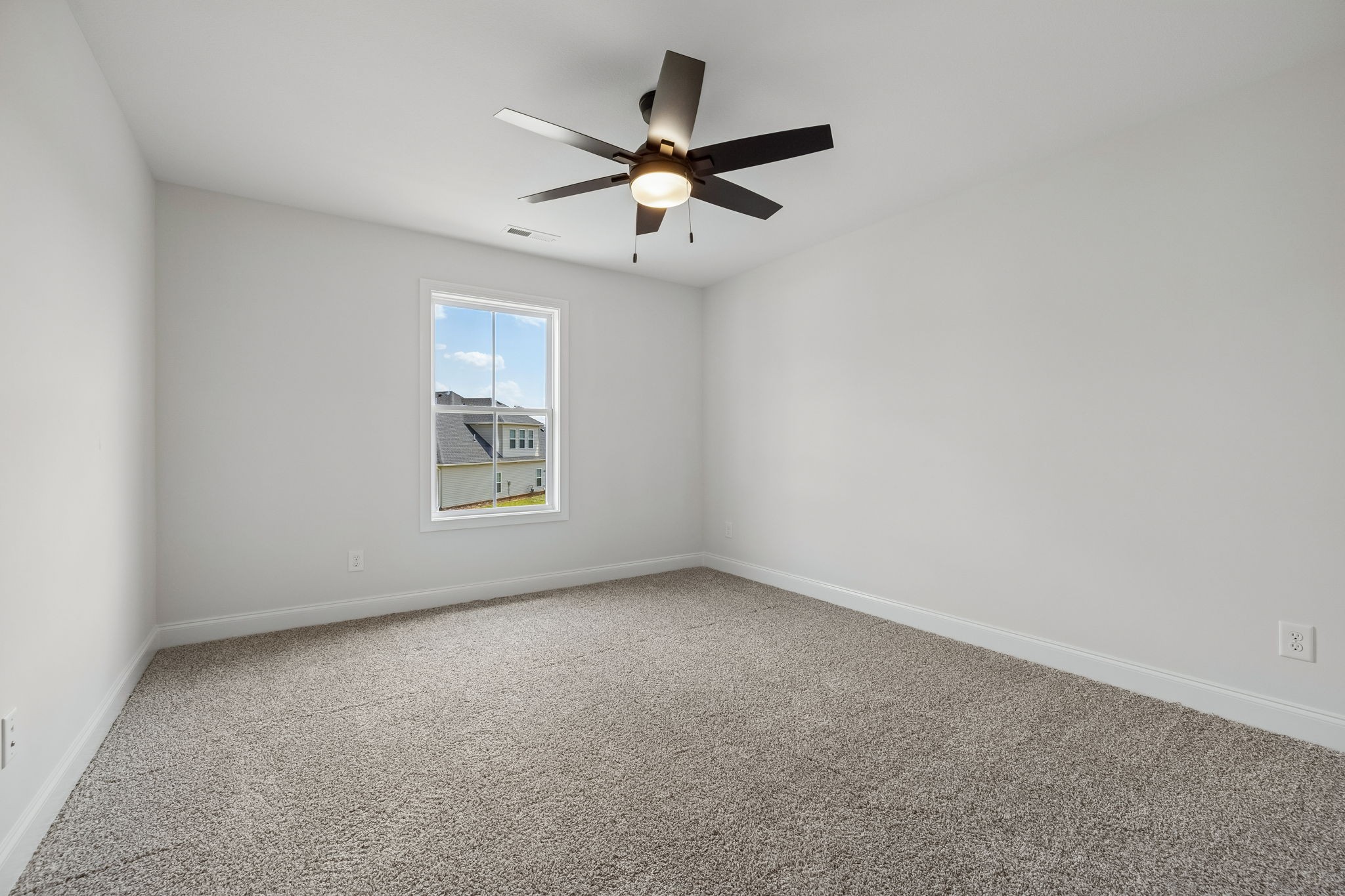 603 Summerfield Clarksville TN 37040